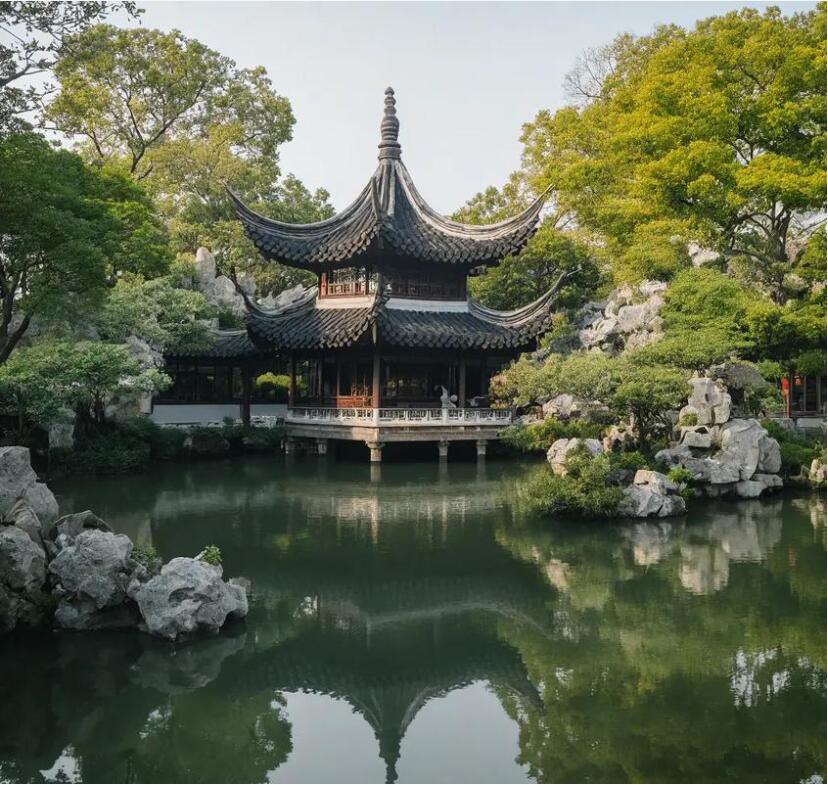 邵阳大祥赤裸餐饮有限公司